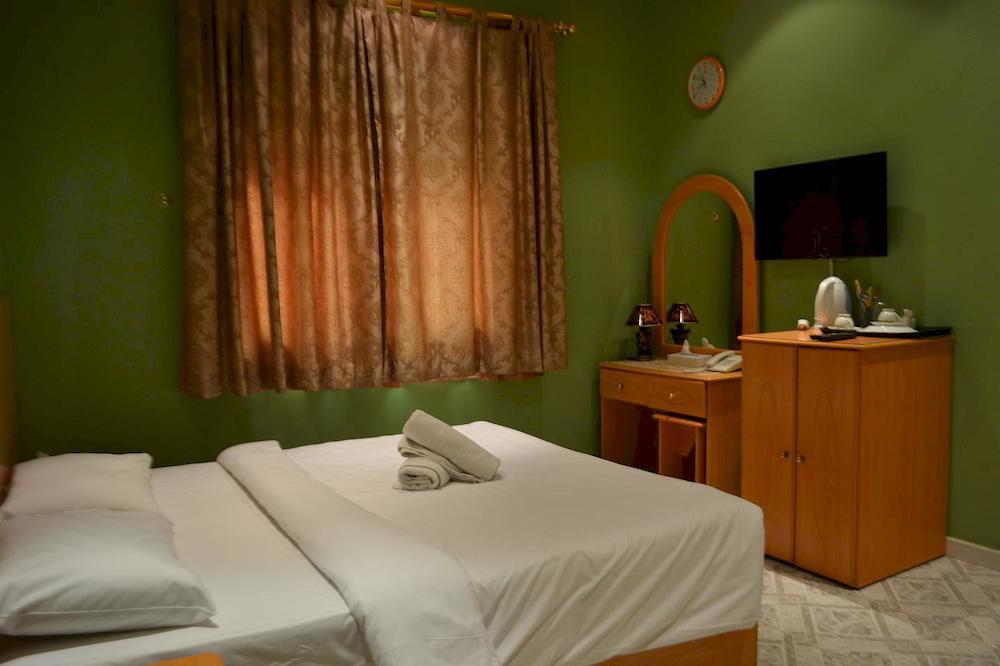 Sama Hotel Sharjah Esterno foto